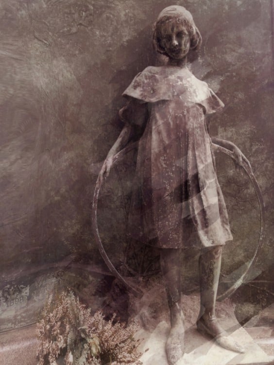 The iPhone Photographic Artistry of Davide Capponi 8 Forgotten games
