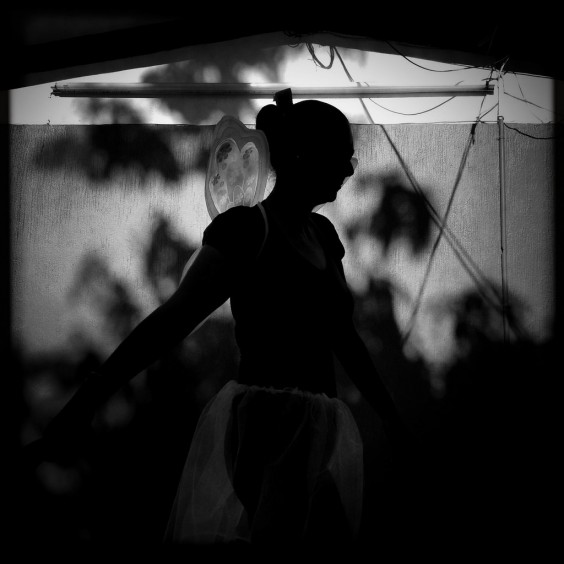 'A Moment in Time Showcase' - 10 Stunning Photographs of Shadows & Silhouettes 8 Photo by Millo Salgado