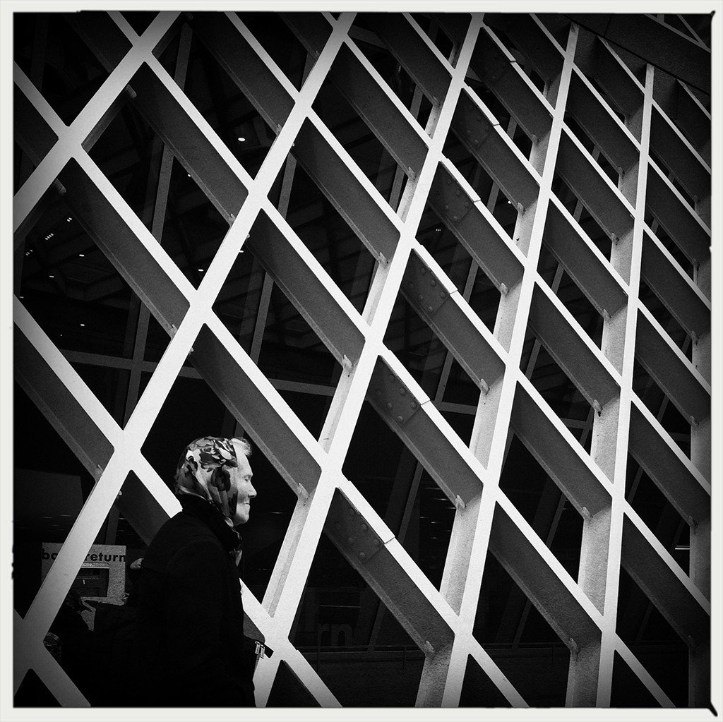 iphone street photography by Lee Atwell