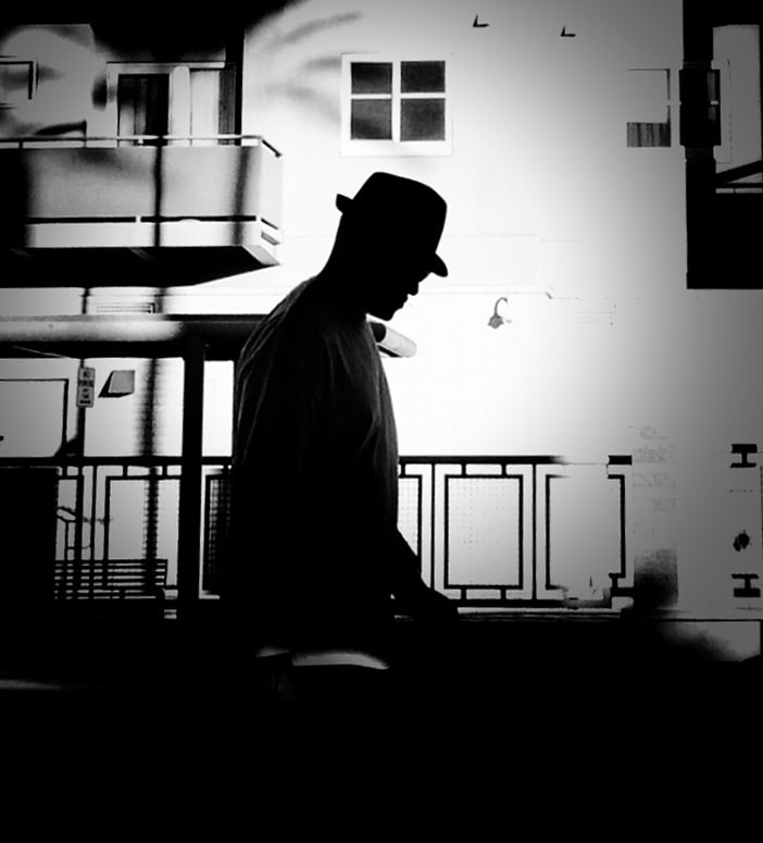 10 easy ways to take better silhouette photos with your iPhone 2 Photo by Conjror