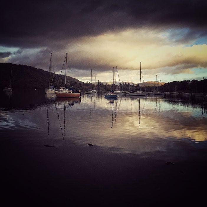 10 Ways to Shoot Better Reflection Photography with Your iPhone 8 Photo by Andy Butler