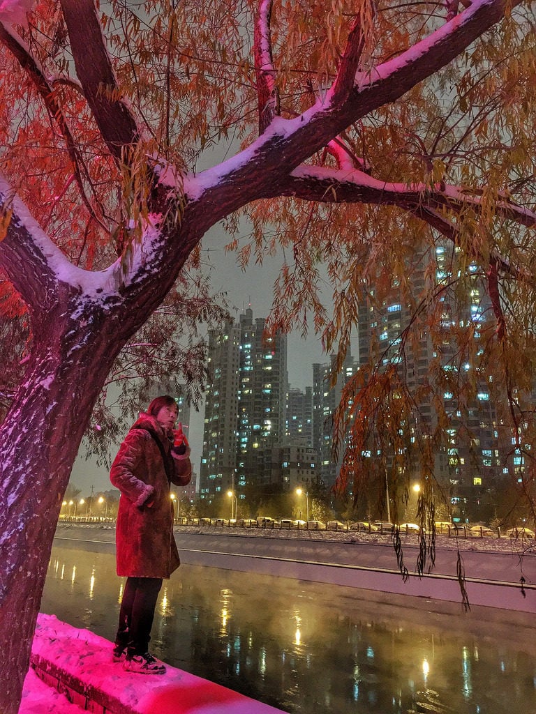 How Paul Yan Takes Amazing Photographs with his iPhone 3 Nothing Lasts Forever
