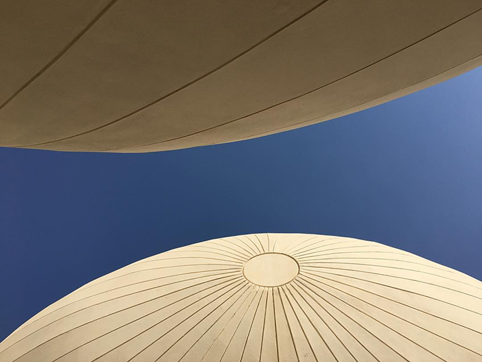 10 Wonderful iPhone Photos All Inspired By The Colour Blue 3 desertmum_24_11_2016_14_51_20_558