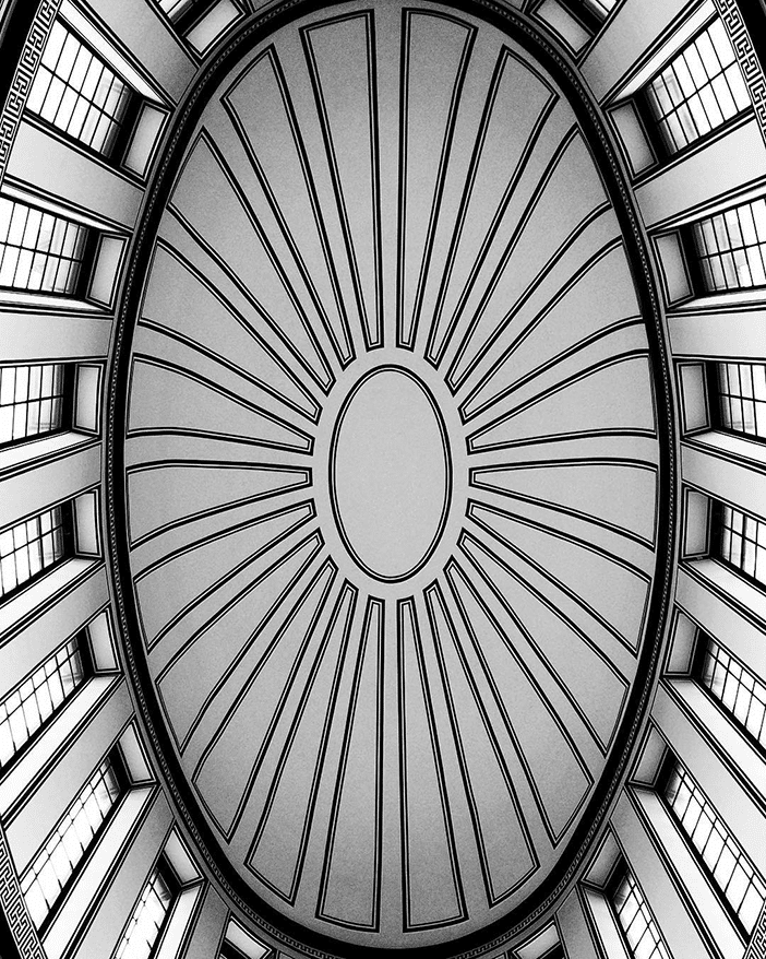 10 Amazing Photos That Use Lines and Angles In Their Compositions 3