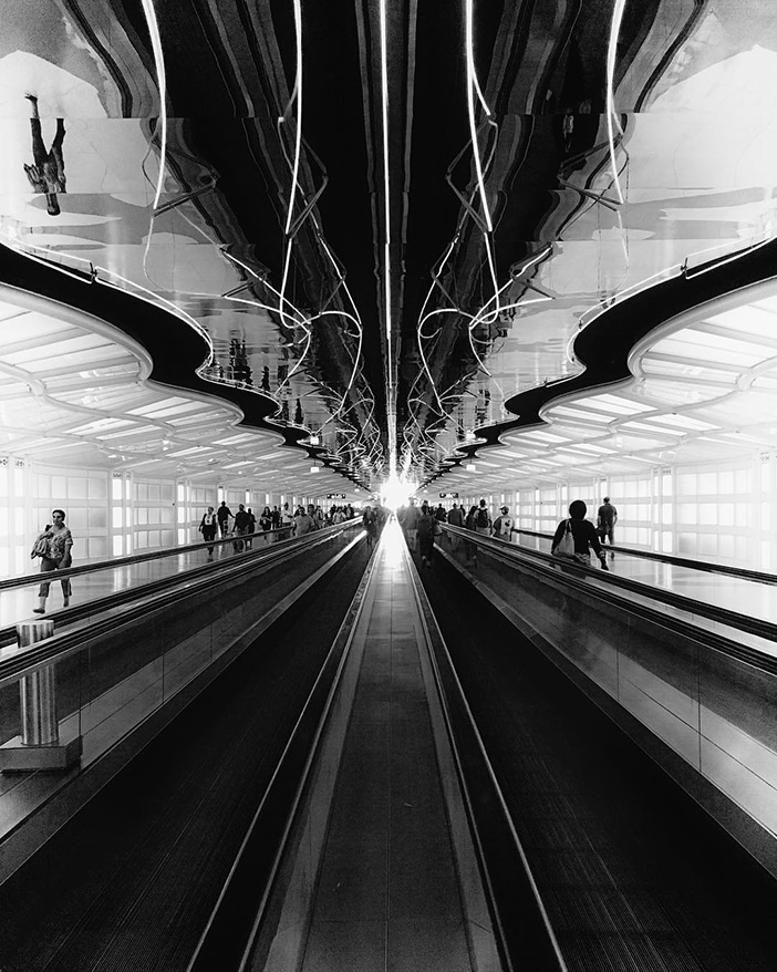 20 Superbly Symmetrical Photos Taken From The Mobiography Showcase Challenge 5 20 Superbly Symmetrical Photos Taken From The Mobiography Showcase Challenge 5