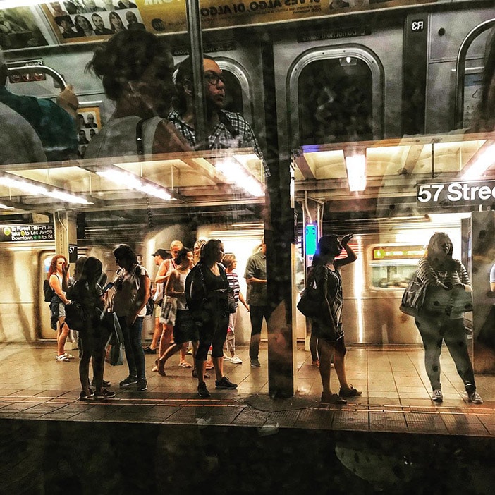 20 Superb Examples of Reflection Photography (That Were Taken With a Smartphone) 12 20 Superb Examples of Reflection Photography (That Were Taken With a Smartphone) 12
