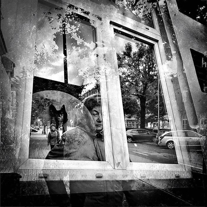 20 Superb Examples of Reflection Photography (That Were Taken With a Smartphone) 14 20 Superb Examples of Reflection Photography (That Were Taken With a Smartphone) 14