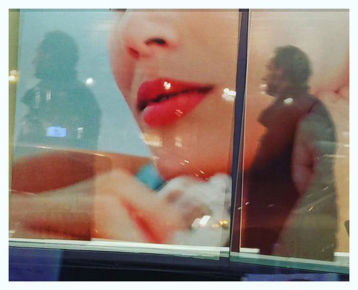 20 Superb Examples of Reflection Photography (That Were Taken With a Smartphone) 16 20 Superb Examples of Reflection Photography (That Were Taken With a Smartphone) 16