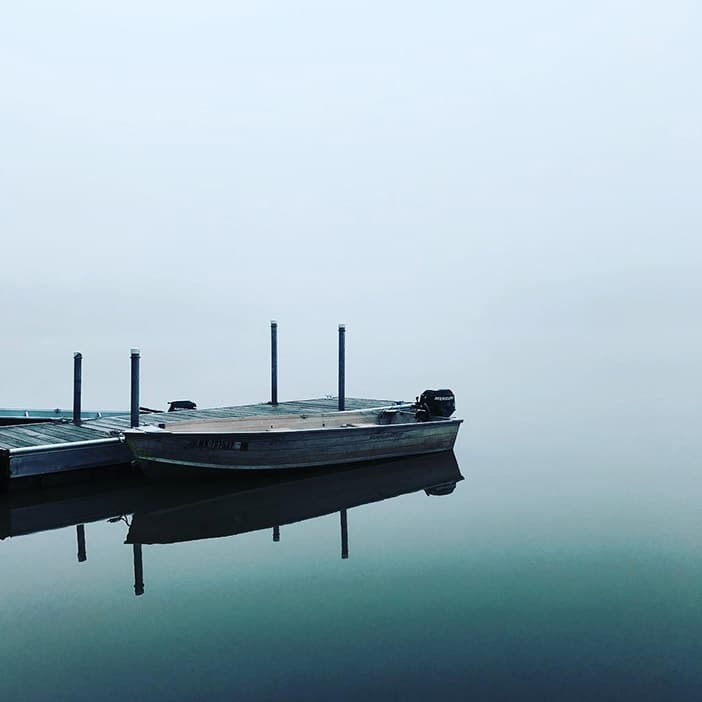 20 Superb Examples of Reflection Photography (That Were Taken With a Smartphone) 18 20 Superb Examples of Reflection Photography (That Were Taken With a Smartphone) 18