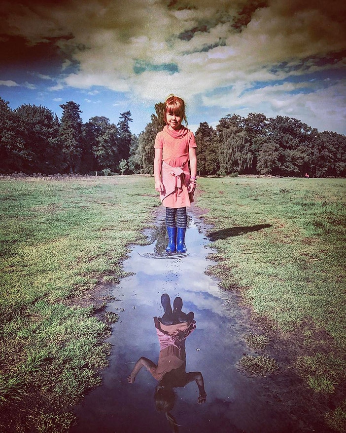 20 Superb Examples of Reflection Photography (That Were Taken With a Smartphone) 20 20 Superb Examples of Reflection Photography (That Were Taken With a Smartphone) 20