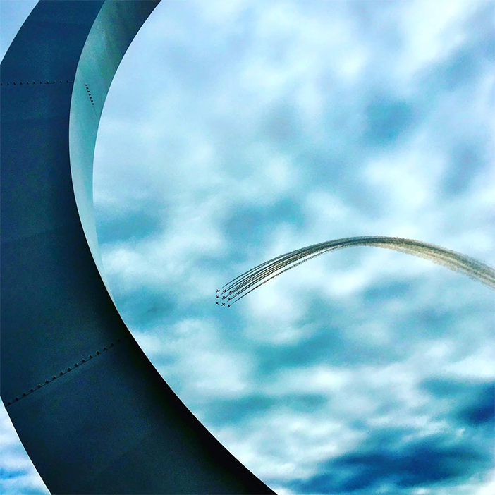 Showcase Challenge: 15 Curve Inspired Photos (Taken With A Smartphone) 3 Showcase Challenge: 15 Curve Inspired Photos (Taken With A Smartphone) 3