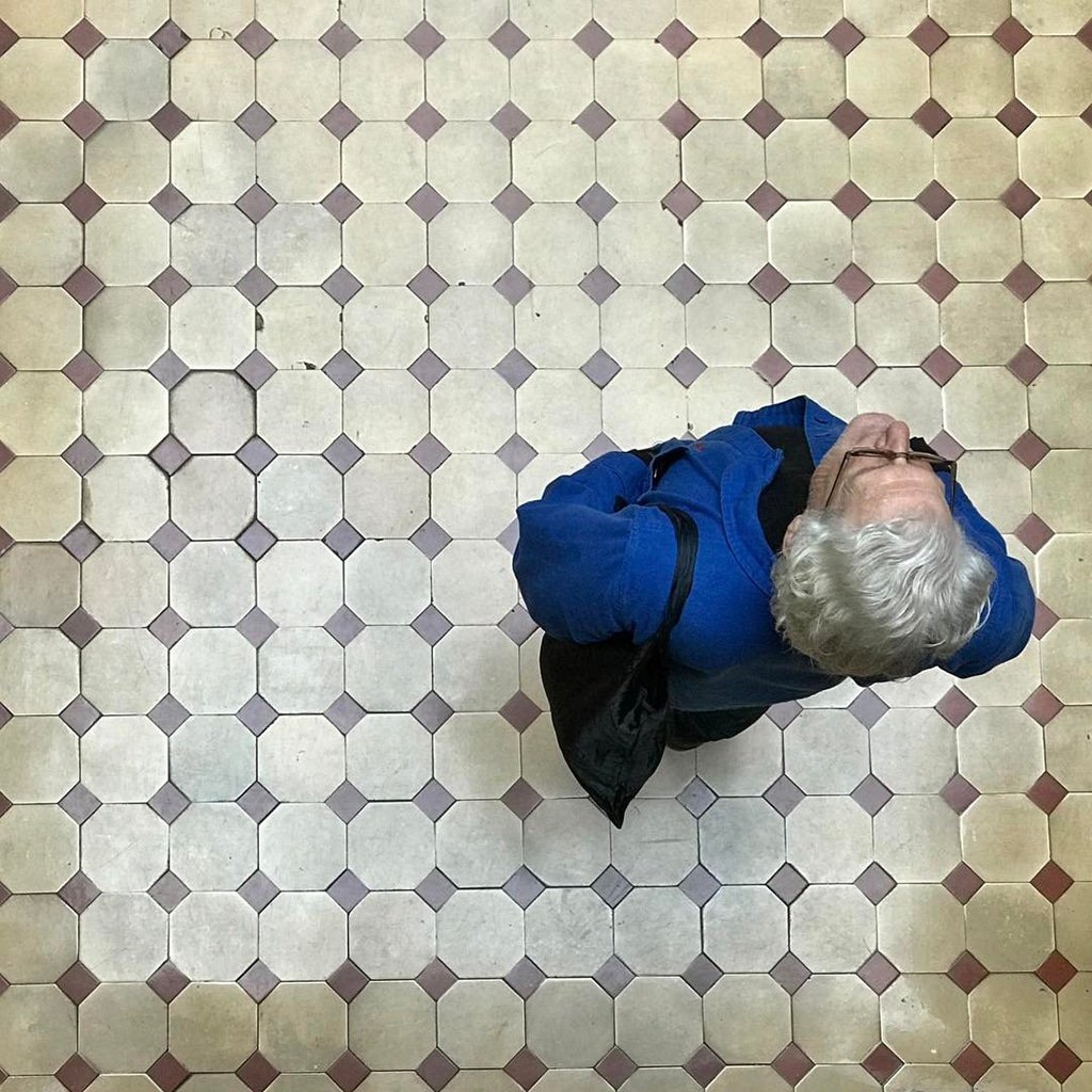Mobiography Showcase Challenge: 13 Wonderful Smartphone Photos of Urban Life 8