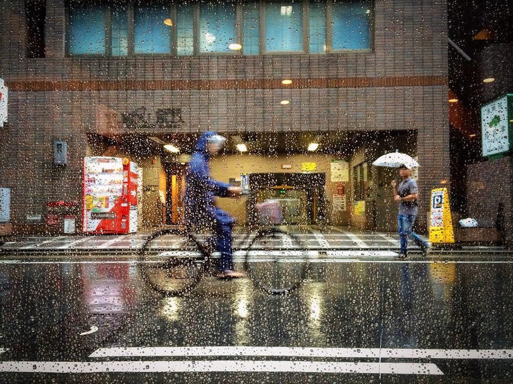 Mobiography Photo Challenge: 15 Rain Inspired Smartphone Photos 13