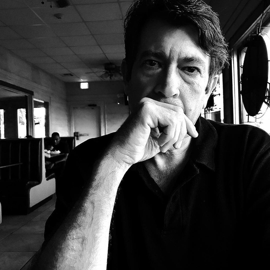 Mobiography Photo Challenge: 20 Beautiful Portrait Photos Taken With a Smartphone 5