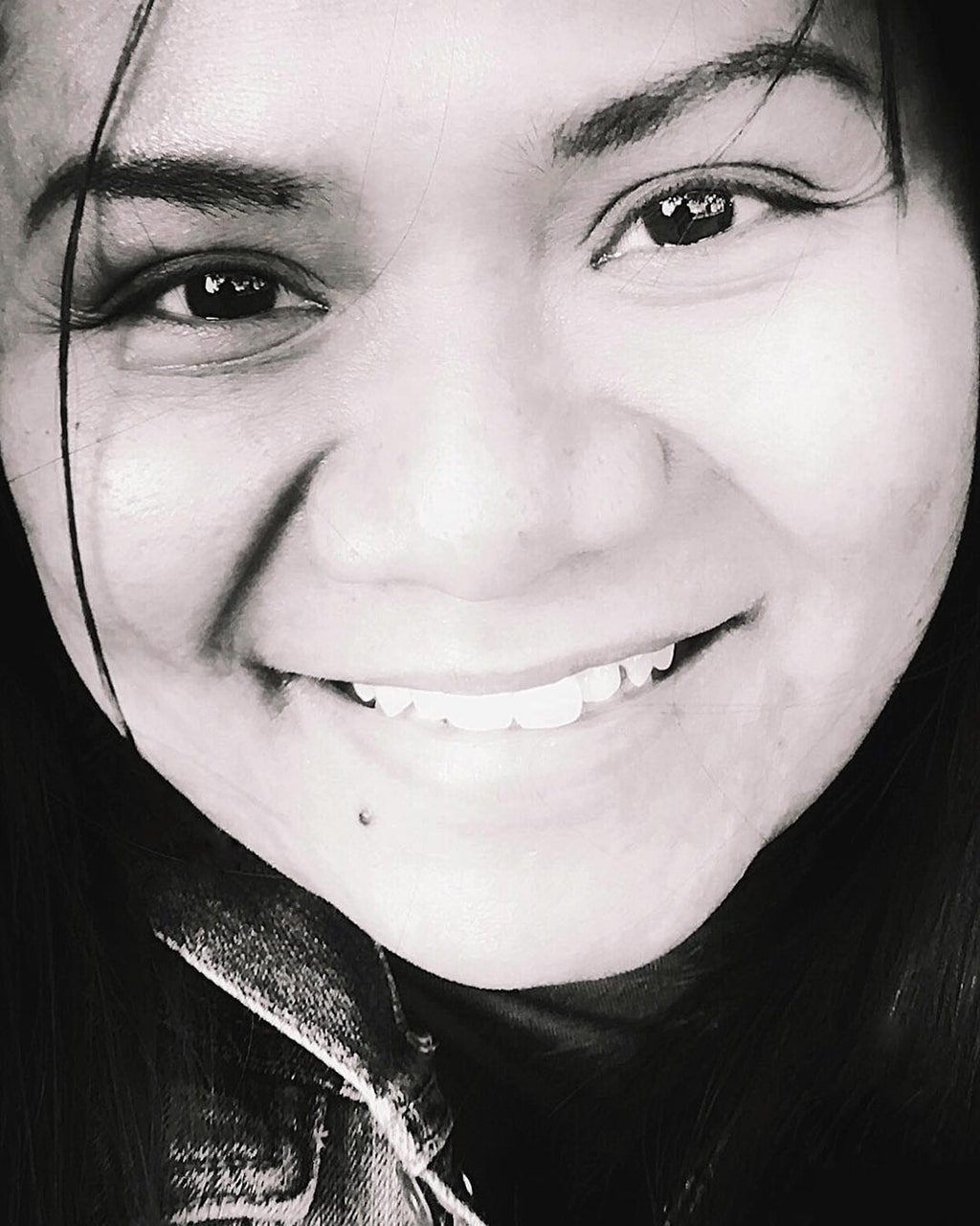 Mobiography Photo Challenge: 20 Beautiful Portrait Photos Taken With a Smartphone 17