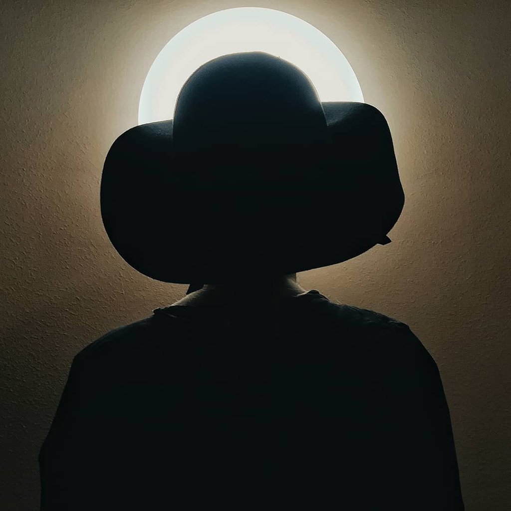 The Conceptual and Documentary Style Smartphone Photography of Tinatin Jabanashvili 4