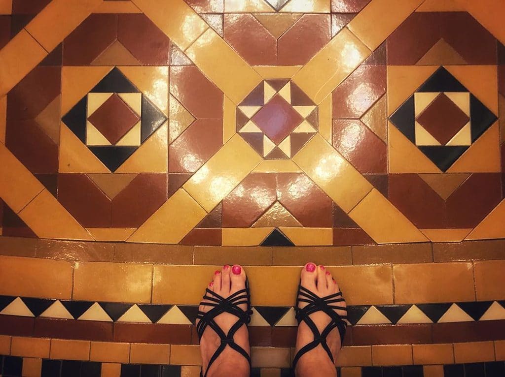 Mobiography Photo Challenge: 18 Beautifully Symmetrical Smartphone Photos 4