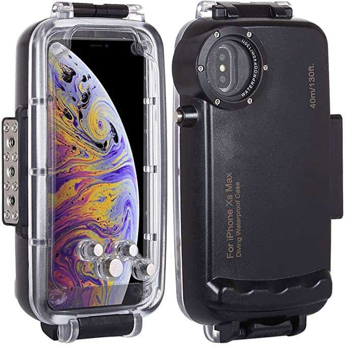 Best Waterproof Phone Cases for Smartphone Photographers 6