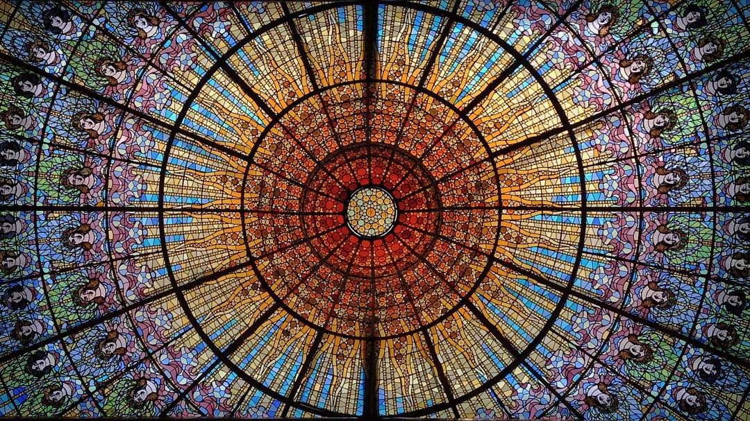 Mobiography Photo Challenge: 12 Stunning Symmetry Inspired Smartphone Photos 1 Mobiography Photo Challenge: 12 Stunning Symmetry Inspired Smartphone Photos 1