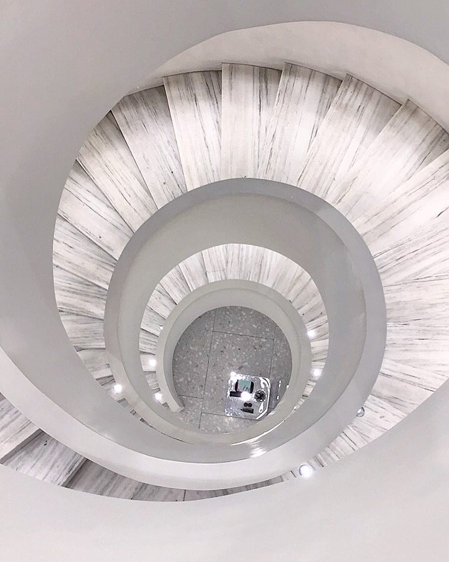 Mobiography Photo Challenge: 15 Stunning Curve & Line Inspired Smartphone Photos 8