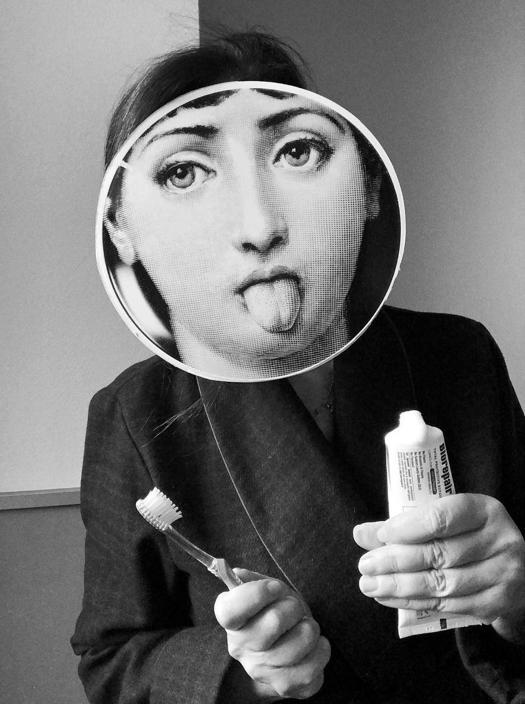 Mobiography Photo Challenge: 15 Stunning Black and White Smartphone Photos 3