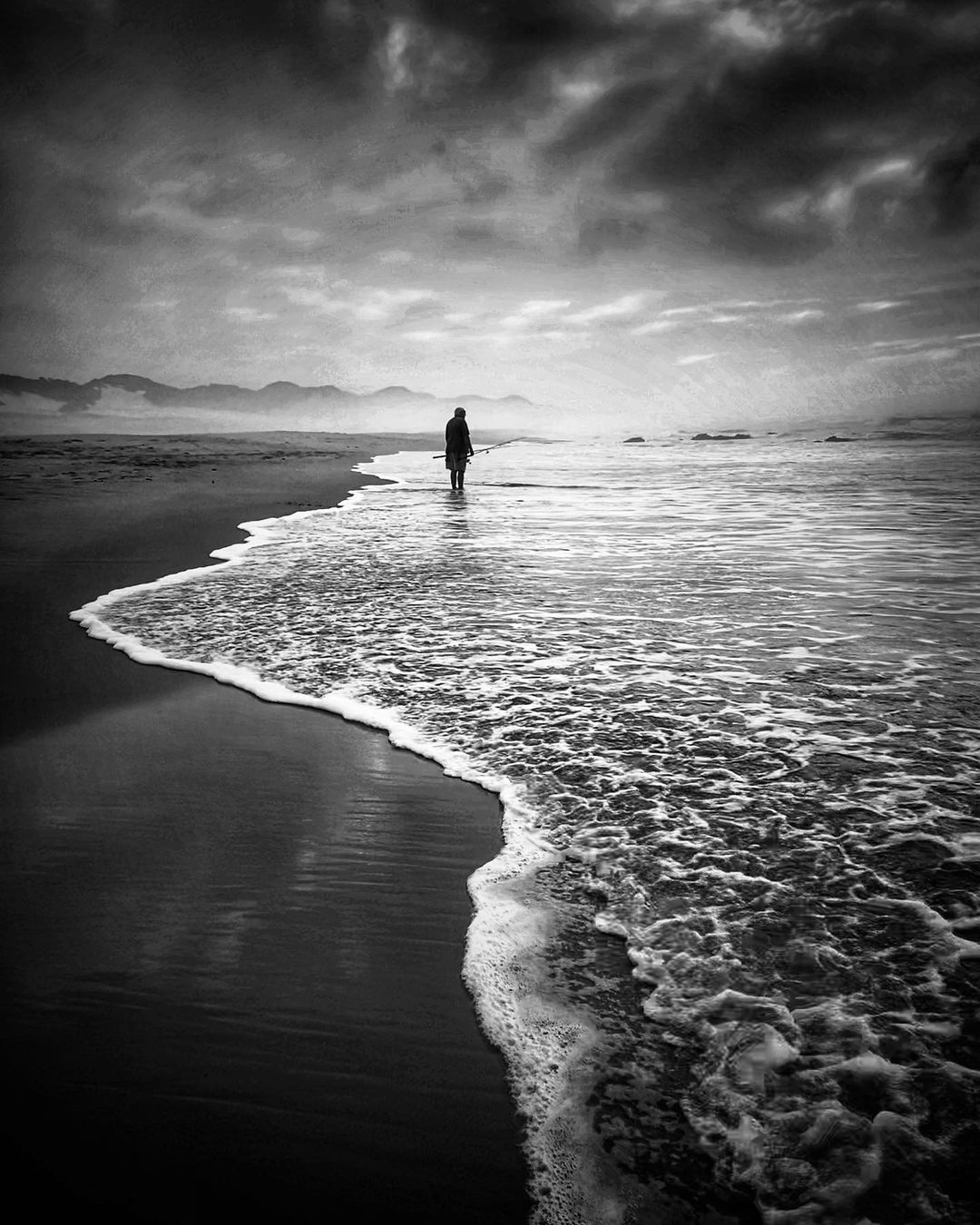 Mobiography Photo Challenge: 15 Wonderful Leading Line Inspired Smartphone Photos 13