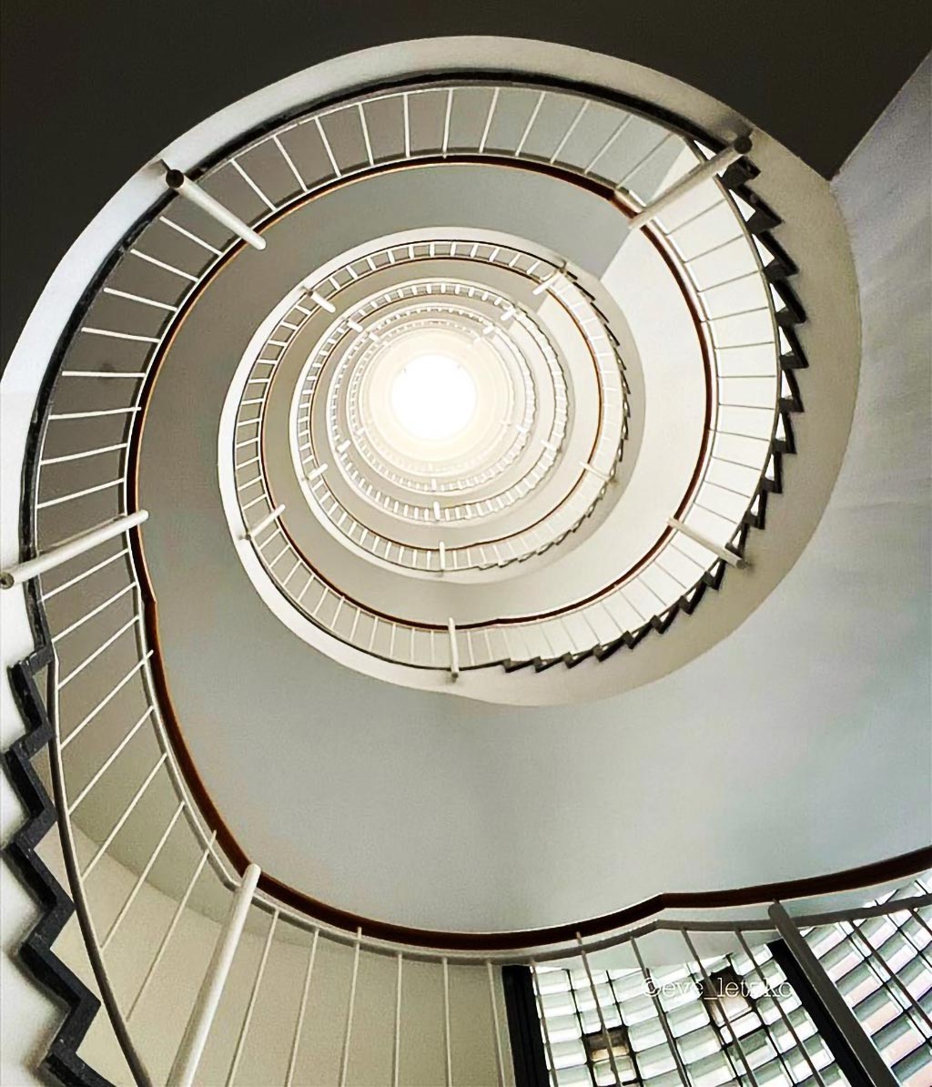 Mobiography Photo Challenge: 15 Wonderful Leading Line Inspired Smartphone Photos 15