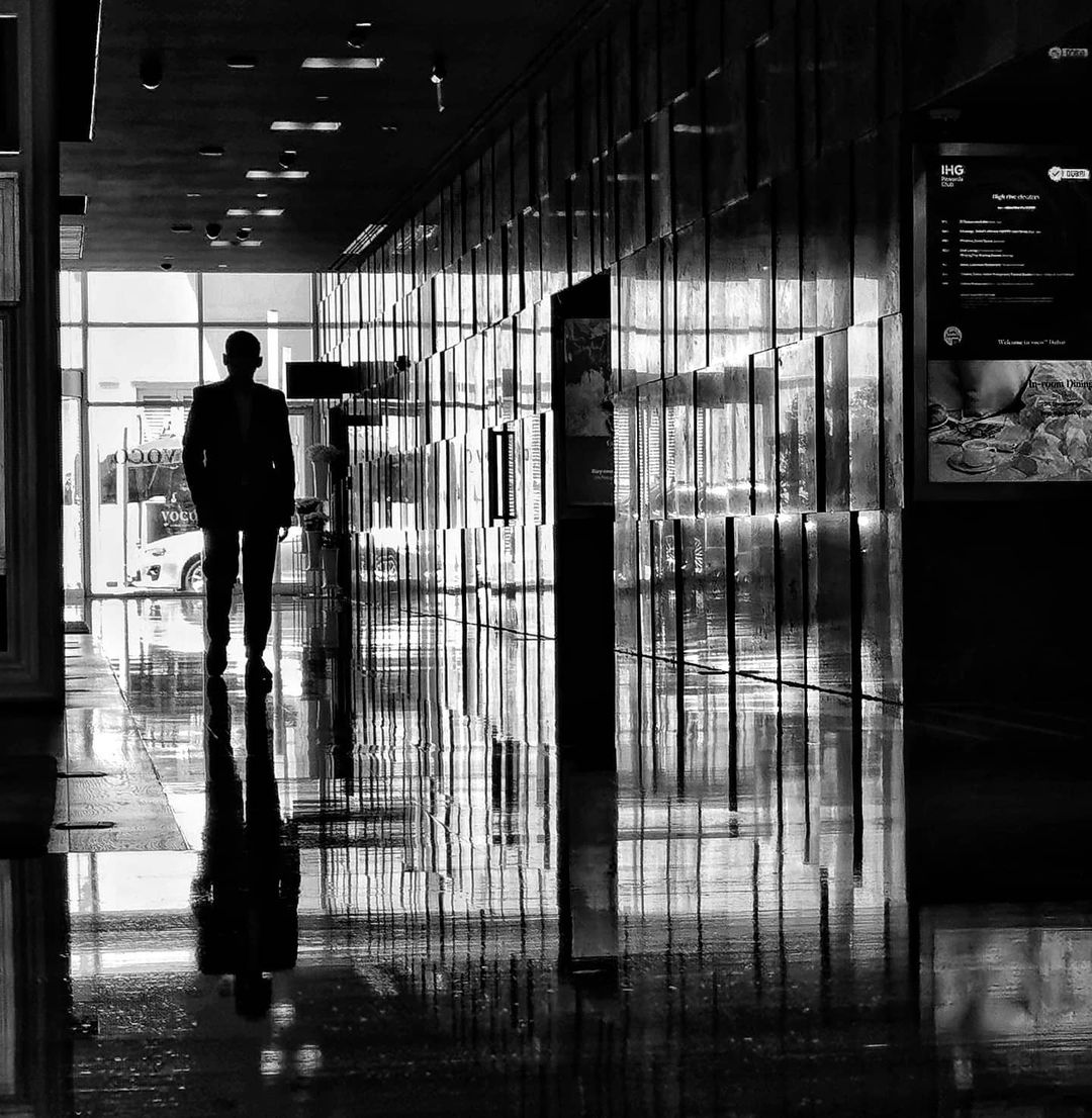 Mobiography Photo Challenge: 17 Stunning Shadow Inspired Smartphone Photos 10