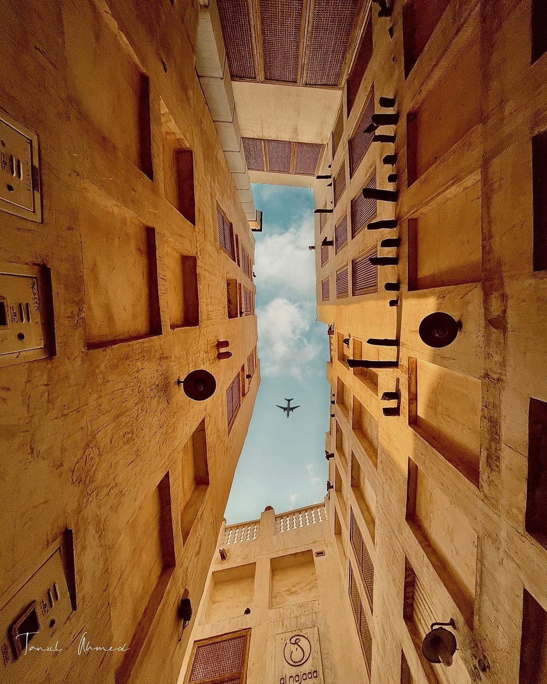 Mobiography Photo Challenge: 15 Wonderful Leading Line Inspired Smartphone Photos 7