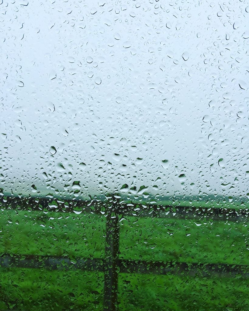 How To Use Negative Space To Create Powerful iPhone Photos 7