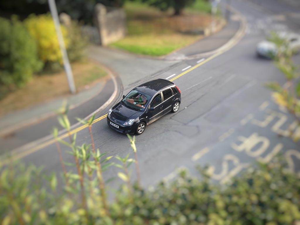 How to Create Impressive Tilt-Shift iPhone Photos Using Snapseed app 4