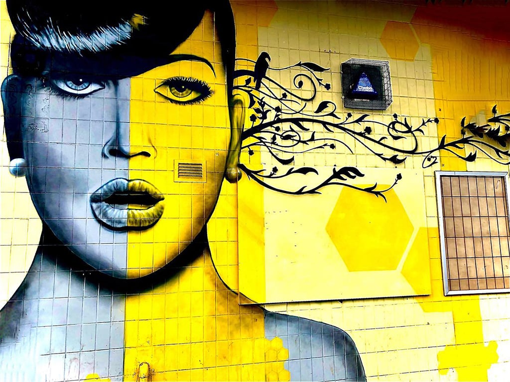 Mobiography Photo Challenge: 15 Vibrantly Yellow Inspired Smartphone Photos 12