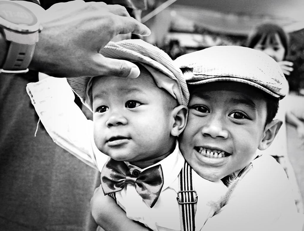 11 hermosas fotos de teléfonos inteligentes felices y alegres 9 harnaka harto 45842269 296946200937663 5797451922862896931 n 1
